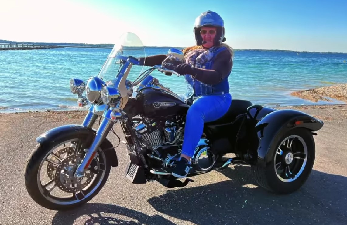 SORTIE ANNE-SO ( LADIES )